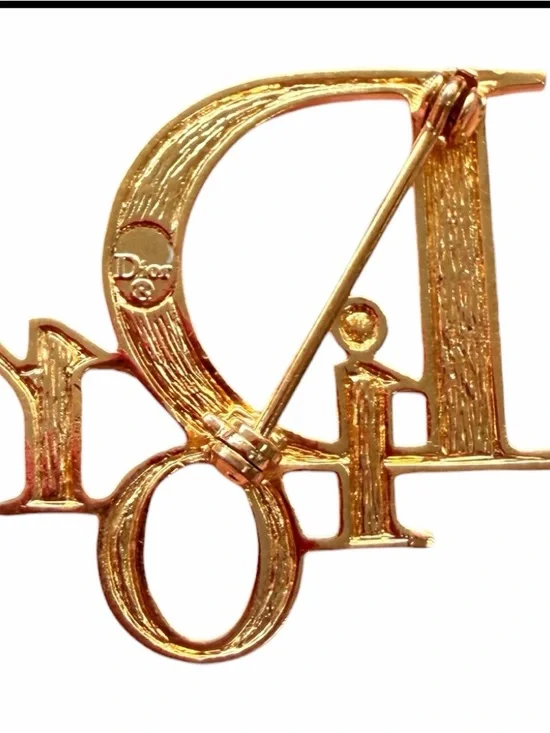 Vintage Gold-tone  'Dior' Logo Brooch - Picture 5 of 9